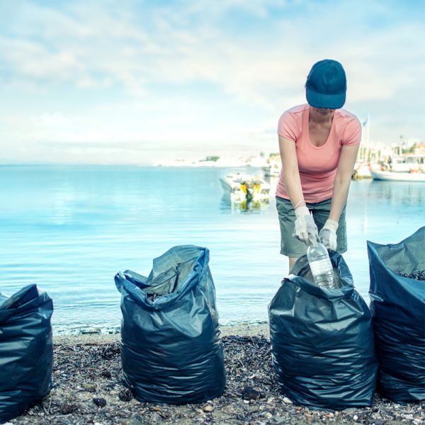 55 - Bolsos de basura resistentes del contratista del HDPE de la milipulgada de 60 galones 3,0