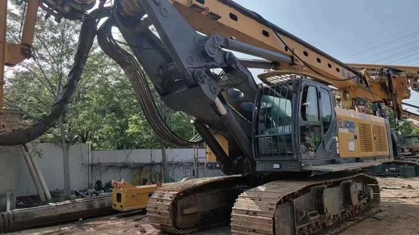 210kN Used Xcmg Piling Rig Machine XR240 6UZ1X Engine With Interlock Kelly Bar