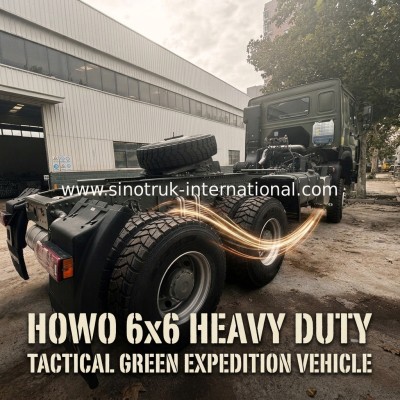 SINOTRUK HOWO Ghost Face cab Tractor Truck  6X6 Euro 2 430 HP Military bumper Military green With a warning light