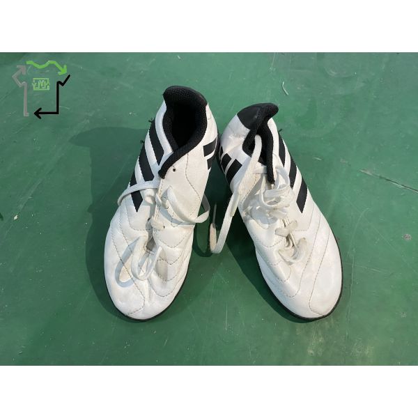 Mixed Styles Used Brand Shoes International Branded 2 Hand Children'S Football Shoes
