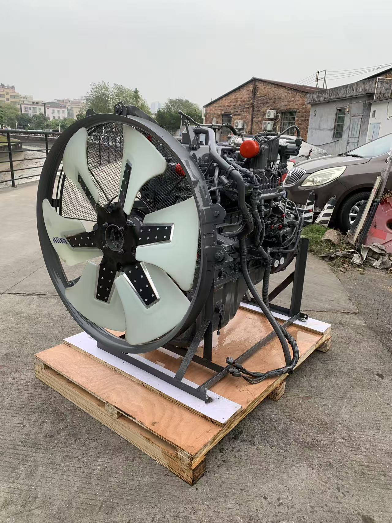 6HK1 Electronic Fuel Injection Engine OEM Standard Fuel Injection Motor For 30 Ton Excavator