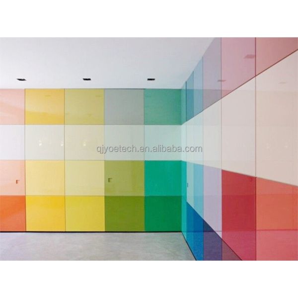 Home Bar Partition with Colored Laminated Glass Balustrades in Various Thickness