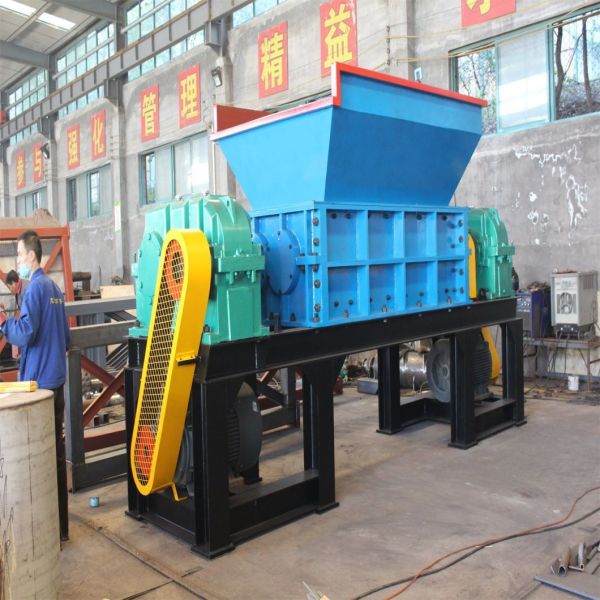 Plastic Waste Shredder for Tire and Bottle Waste