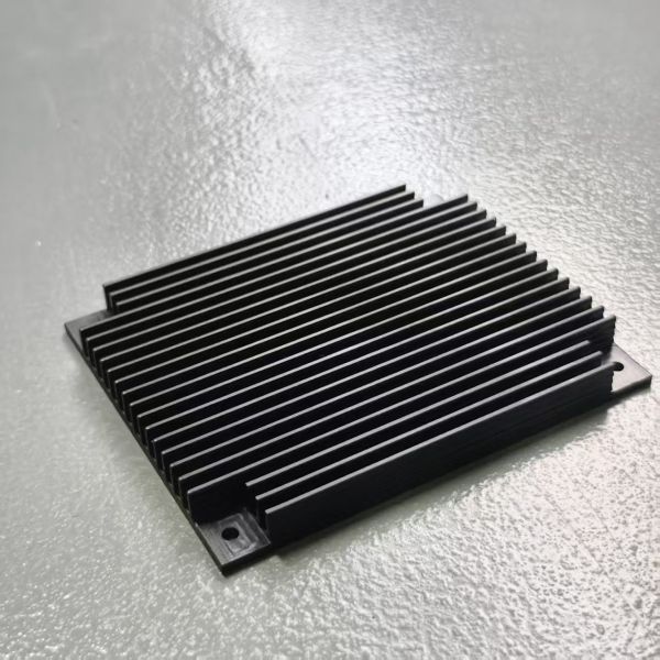 Industrial Cooling Aluminum Black Anodized Heat Sink With Dense Straight Fins