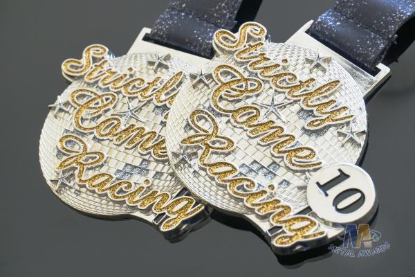 3D Earth Glitter Color Custom Silver Sports Medal , Bespoke Metal Running Medallion
