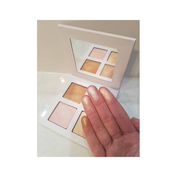 Pressed Powder Face Makeup Highlighter Glow Kit Illumination Palette 4 Colors