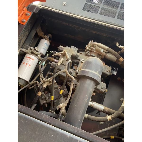 Excavadora usada Doosan DX520LC, gran excavadora hidráulica con orugas