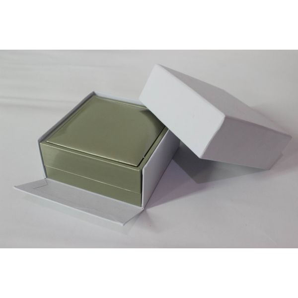 SGS Cardboard Jewelry Gift Boxes Packaging Samll Gold Printing 8X8X3cm