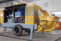 Mini machine de pompe concrète d'écoulement stable, double pompe concrète montée de piston par remorque