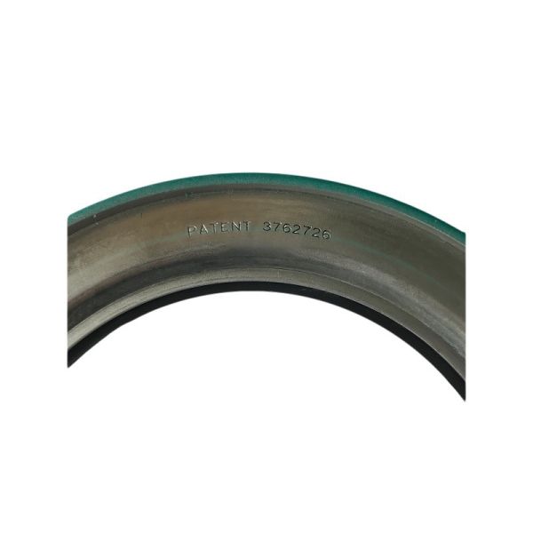 King Long Bus Rear Wheel Hub Oil Seal 3762726 HNBR -40C to 80C Direct Replacement Bus Spares
