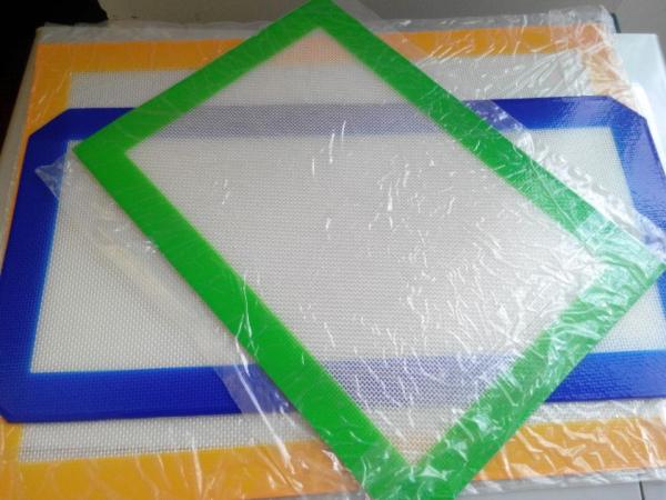 Professional Bakeware Eco-friendly Re-usable Coated Fiberglass Liner