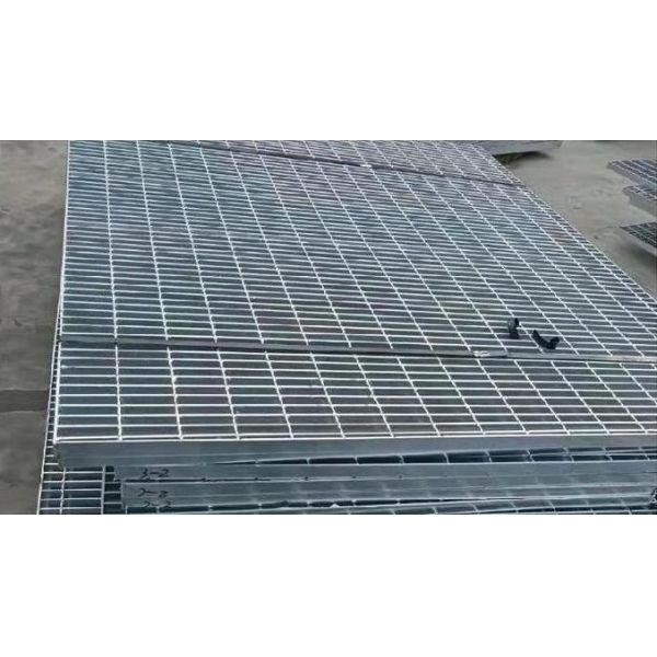 OEM Galvanised Metal Grid Mild Steel Grating For Stage Erection