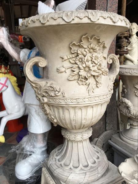 Batch Customized Large Metal Flower Pot Resin Flower Boxes Soil Planting