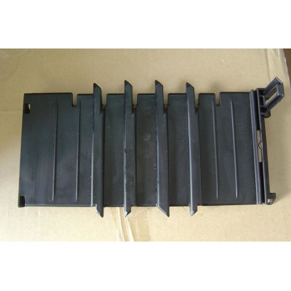 Diebold Opteva ATM разделяет OP отвлекает дверь 49200672000A