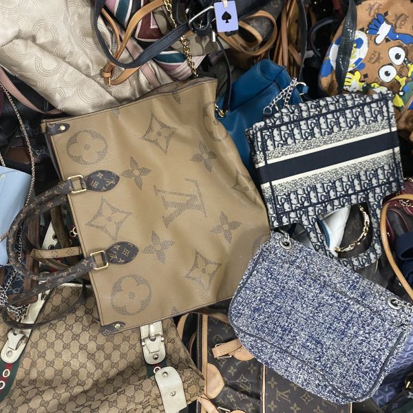 Fashion Women Used Luxury Leather Bags Variety Styles 2nd Hand Designer Handbags