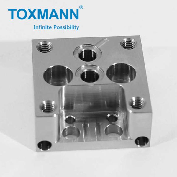 Pièces métalliques de précision CNC sur mesure Pièces d'usinage de tournage CNC