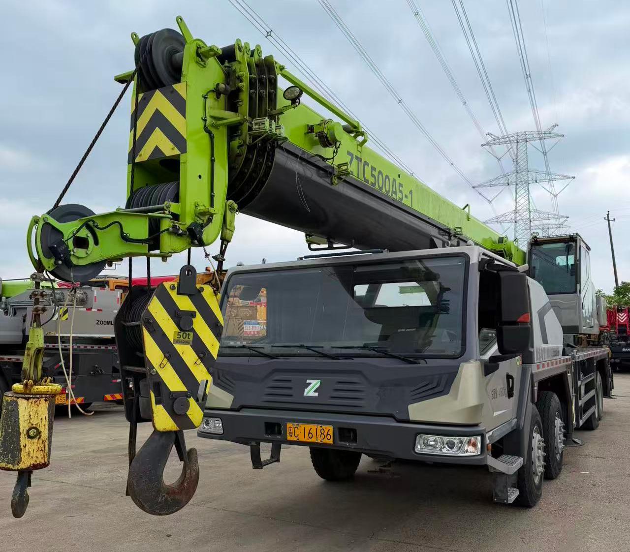 2022model Used Mobile Crane Zoomlion ZTC500A562