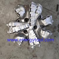 Perforación de roca dura 8-1/4 pulgadas 7 cuchillas PDC Trozo de herramienta de perforación de diamantes