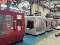 Machine de moulage par soufflage par extrusion multi-cavité entièrement automatique PETG MP55D-2 pour la production