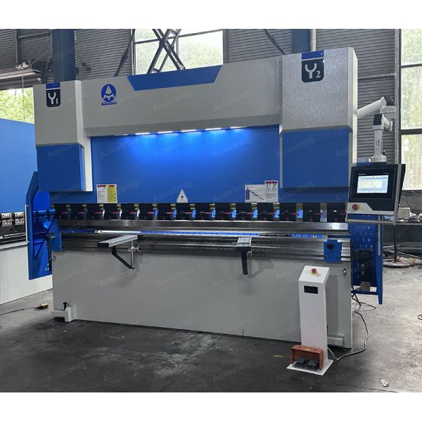 160T3200MM 4+1 AXIS Delem DA53T Hydraulic Bending Machine CNC Press Brake