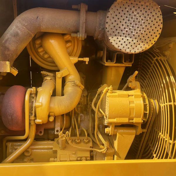 Original Used Caterpillar D4H Bulldozer Good Condition 95kw Rated Power