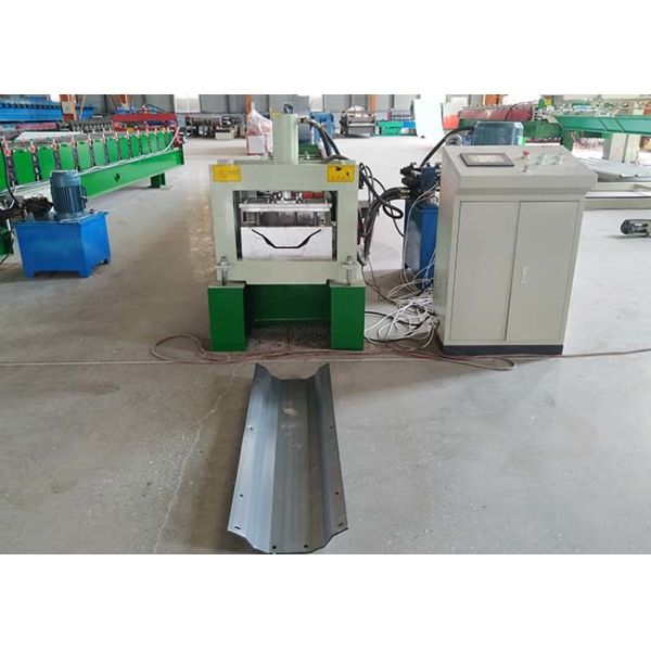 Customized Color Aluminum Gutter Machine , Rain Gutter Machine Input Width 300mm