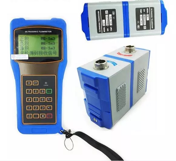 Измерителя прокачки воды TUF-2000H испытание Handheld ультразвуковое