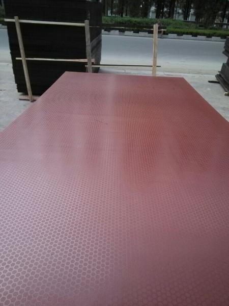 High quality 18mm Black/Brown film faced plywood for construction from Linyi China