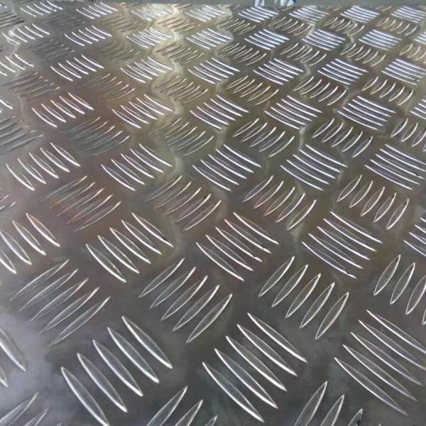 Fabricante de alumínio 5052 Diamond Plate de alumínio da folha da placa do verificador do anti deslizamento