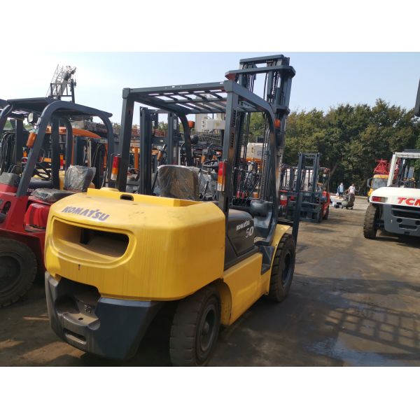 Japão Komatsu 5T FD25 FD30T-16 empilhadeiras a diesel com dimensões globais 2,7*1,2*2,1m