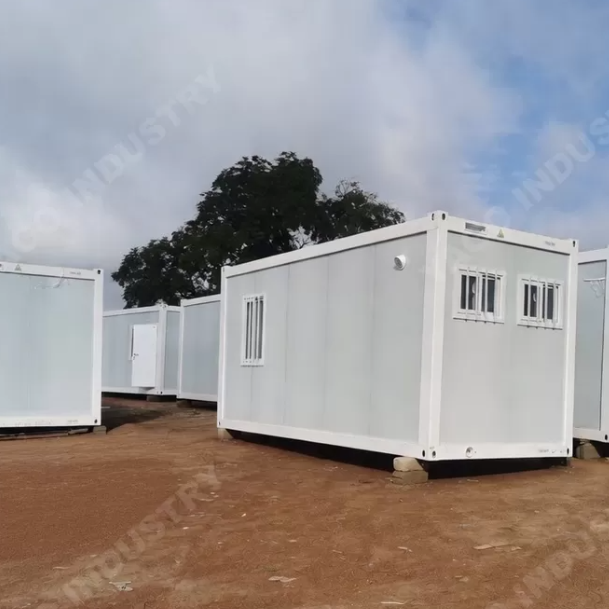 Reinforced Oil And Gas Camp Flat Pack Accommodation Modular Container