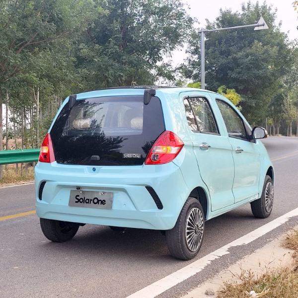 Energy Vehicle Mini Electric Car for Adults without Driving License and Manual Adjustment Exterior Rearview Mirror