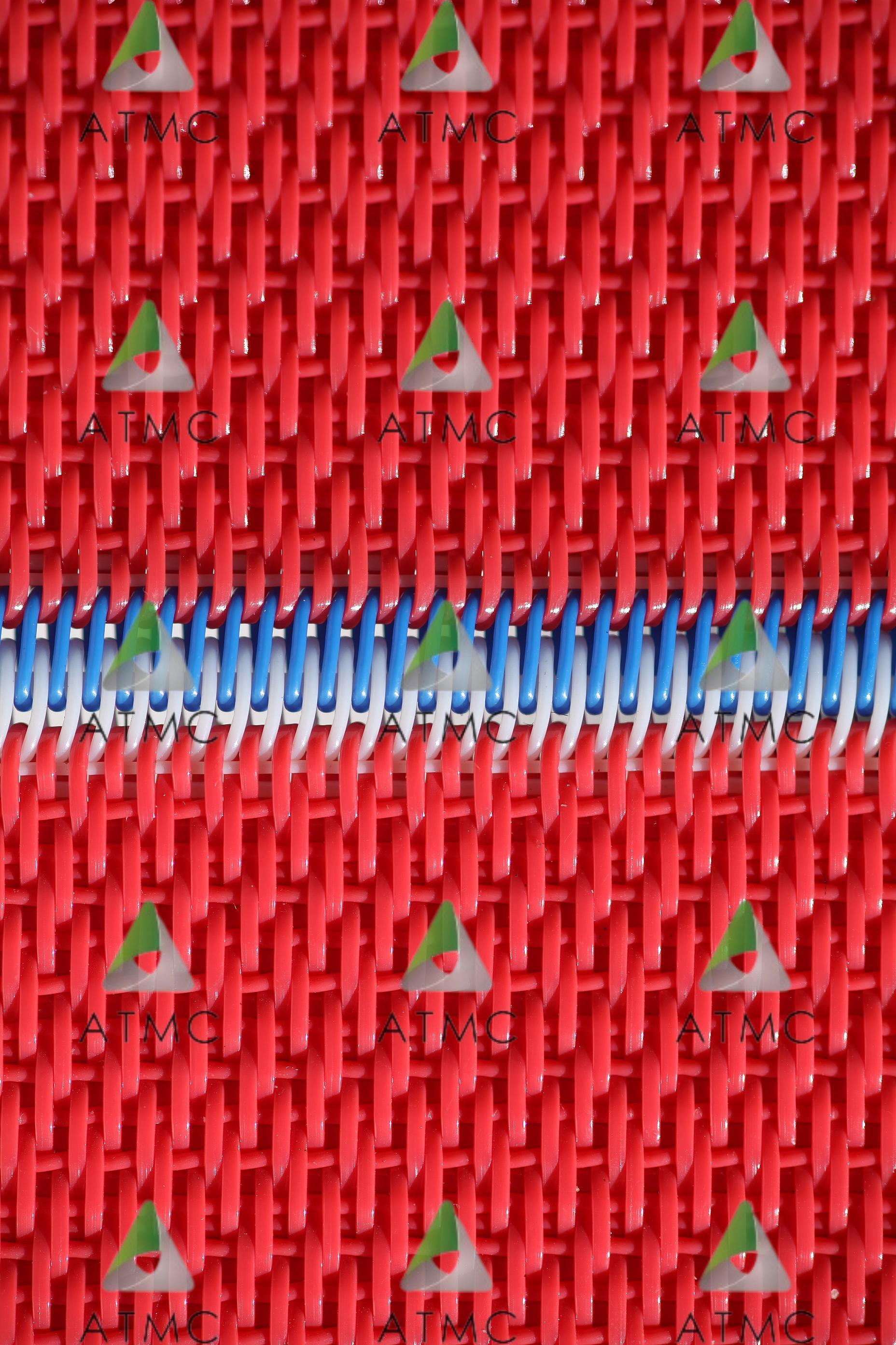 1.5 Layer High Performance FLR2404 Paper Machine Dryer Fabric Designed with Polyester MD and CMD Yarn Structure Featuring Excellent Contact Surface, Easy Cleaning and Stable Operation