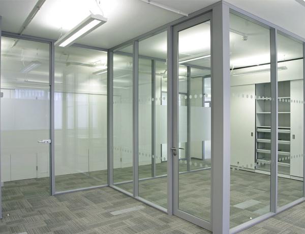 Guía de instalación de mampara desmontable de aluminio con video