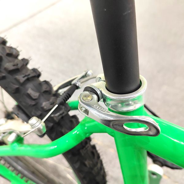 Alliage d'aluminium 24' / 26' en acier Vélos de ville Vélos de montagne pour femmes