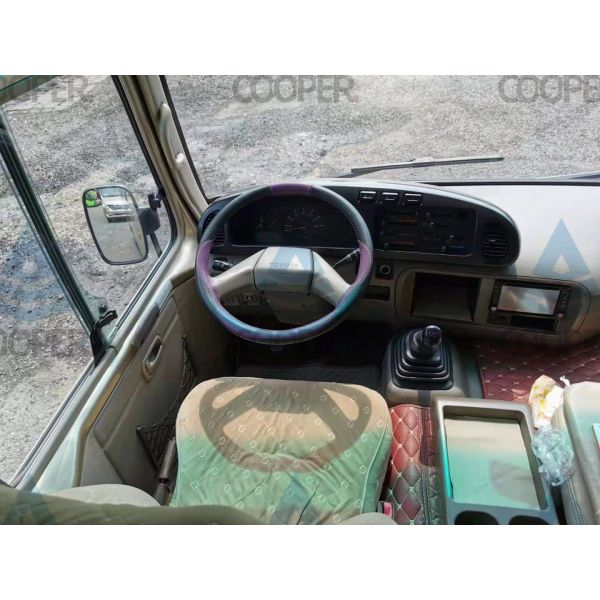 23-29 используемый местами автобус Тойота автобуса Тойота используемый каботажным судном с роскошным внутренним украшением