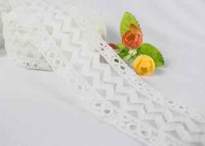 Bordado durável do algodão na guarnição de nylon do laço da afiação da malha para o vestido dos bebês decorativo