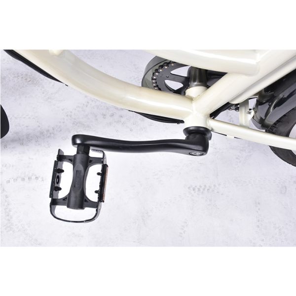 12.5Ah Lightweight Ladies Electric Bike 6geared 25km/H With Basket