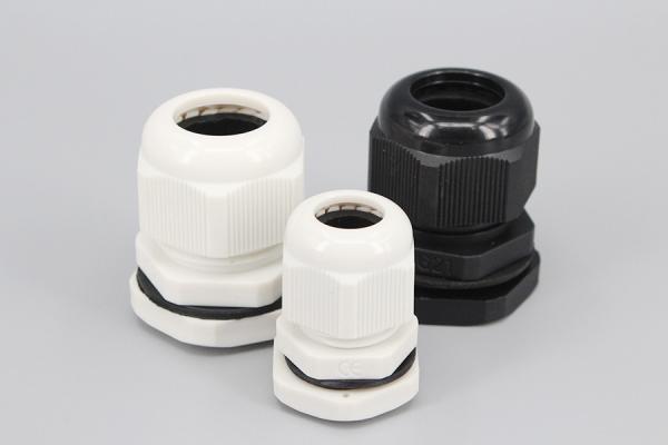PG13 IP68 high quality fixed waterproof Nylon plastic cable ties with locknuts