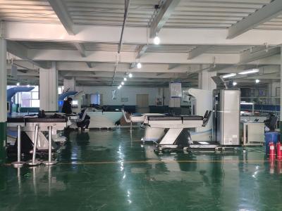 Back Pain Non Surgical Spinal Decompression Machine Rehabilitation Department