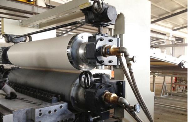 UPVC / PVC Single Screw Plastic Extruder Corrugated / Waved Roofing Sheets Machine
