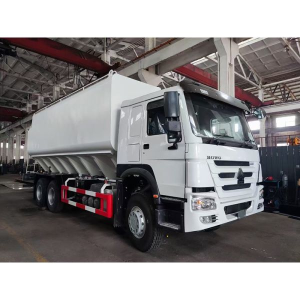 Exportación personalizada HOWO 6X4 Camión de alimentación a granel de aleación de aluminio con 5 compartimentos y cabrestantes hidráulicos de mano derecha