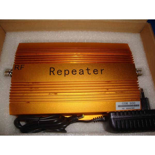 Gold Indoor GSM Signal Booster 55dbm , Cell Phone Signal Repeater For Home