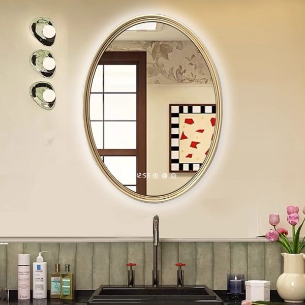 French Vintage Carved Frame Smart Bathroom Mirror Energy-Saving LED Light Oval Contour Anti-Fog Modern Salon Apartment Villa