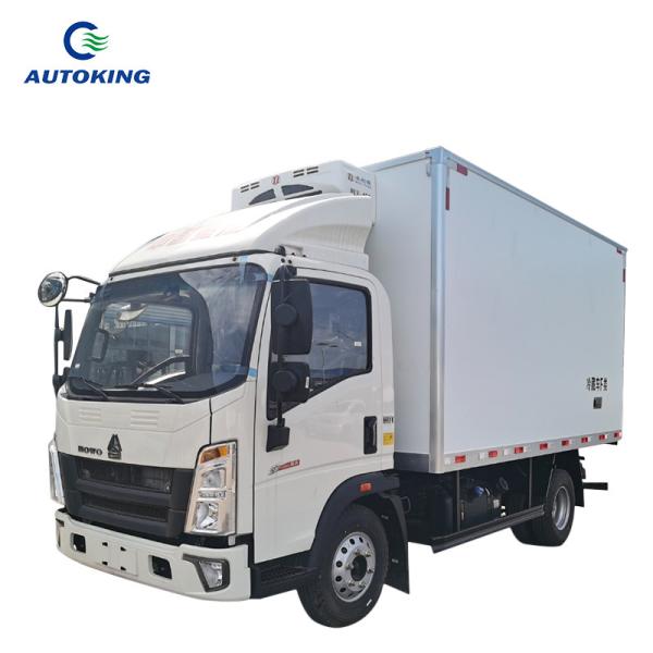 SINOTRUK 4*2 Freezer Truck Frozen Food Transport Chiller Van