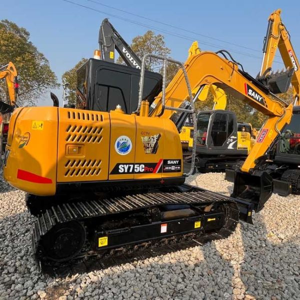 Original 0.12m3 Bucket Capacity Little Compact Used Excavator SANY SY75Cpro Crawler Excavator 0.7tons