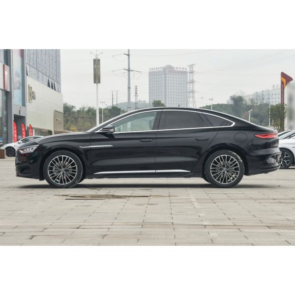 DM-2024 DM-I Honor Version 121Km PHEV Charging Sedan for BYD's Mid-Large Vehicle