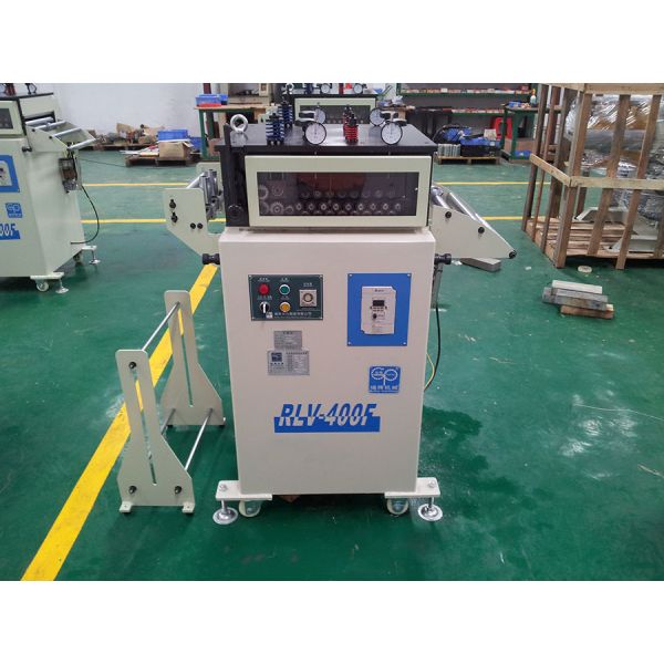 100-200 máquina do Leveler do inversor da precisão da precisão do estoque 0,01 da largura do milímetro