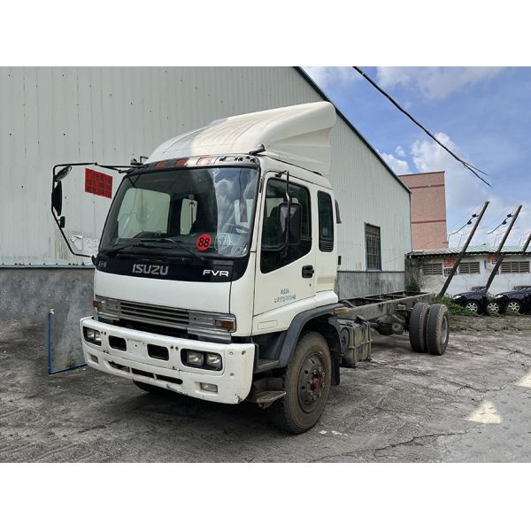 6 Pneus Diesel Usados caminhões pesados Posição de direção LHD com 3 assentos