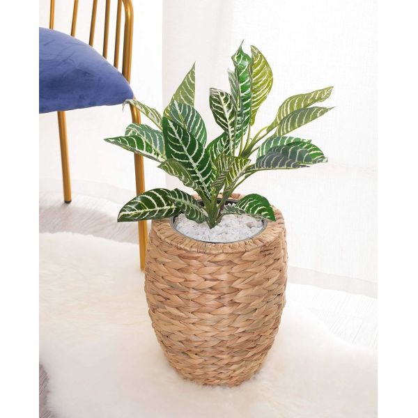Water Hyacinth Wicker Planter Basket, Small Round Woven Basket For Plants With Metal Pot, Indoor Wicker Plant Pot Eco-Friendly Water Hyacinth Woven Plant Pot – Round Basket with Inner Saucer, Deco